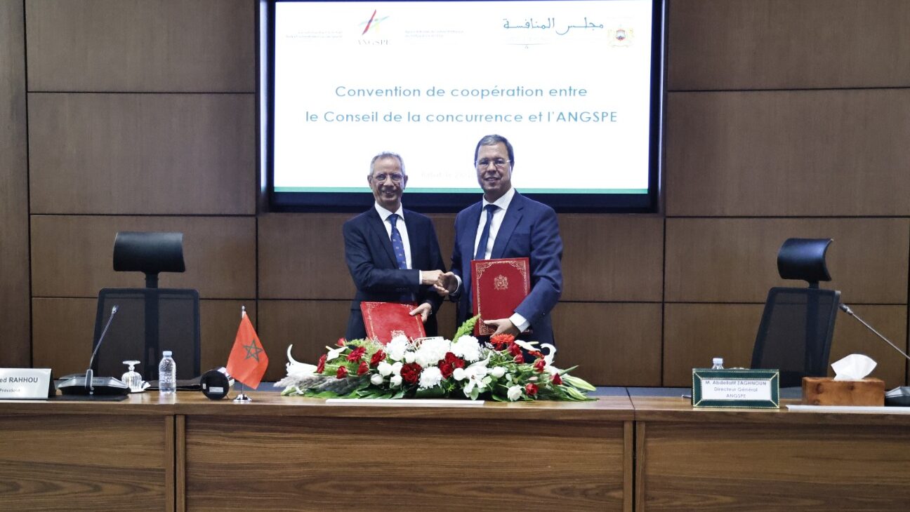 مجلس المنافسة والوكالة الوطنية للتدبير الاستراتيجي لمساهمات الدولة يوقعان اتفاقية شراكة لتعزيز اقتصاد قائم على المنافسة الحرة والنزيهة