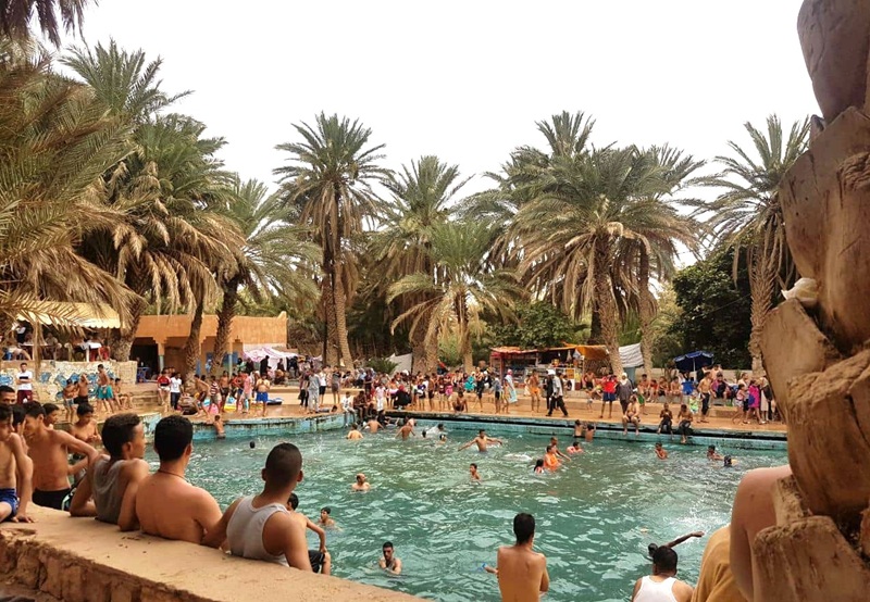العين الزرقاء مسكي