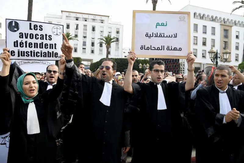 احتجاجات المحامون