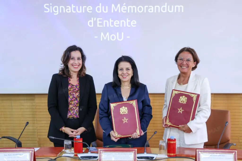 وزارة الانتقال الرقمي وإصلاح الإدارة و"كابجيميني المغرب" يوقعان مذكرة تفاهم لتطوير الذكاء الاصطناعي